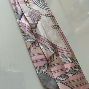 Hermès Silk Accessory Scarf & Hermès Bag